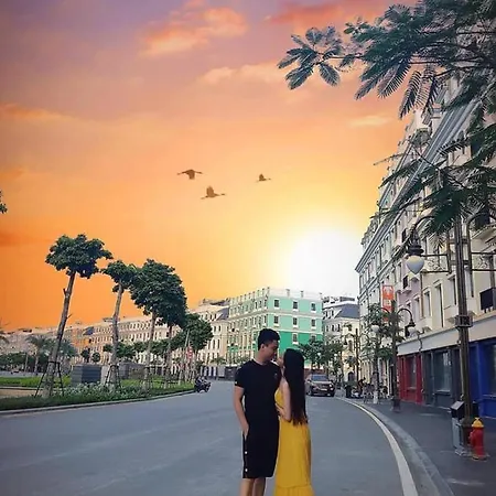 Sunrise Ha Long Hotel